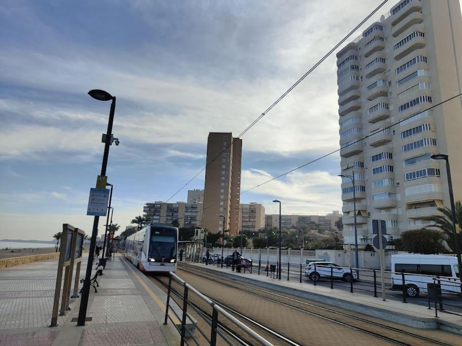 1ª Linea De Playa Mucha Vista Alicante